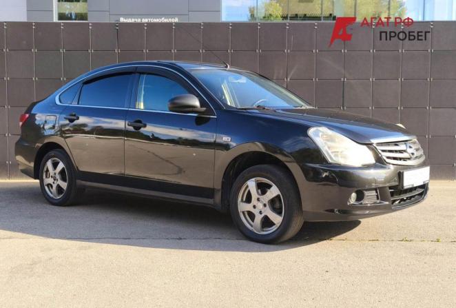 Nissan Almera III (G15) с пробегом 2014 года, цена 480 000 рублей, 300585 км, седан, Автокод Объявления