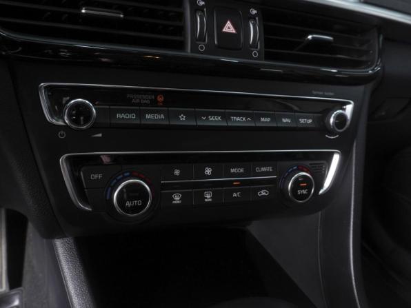Kia Optima IV Рестайлинг с пробегом 2019 года, цена 2 499 000 рублей, 47068 км, седан, Автокод Объявления