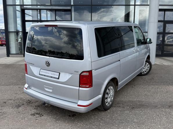 Volkswagen Caravelle T6 с пробегом 2016 года, цена 2 345 000 рублей, 219532 км, минивэн, Автокод Объявления
