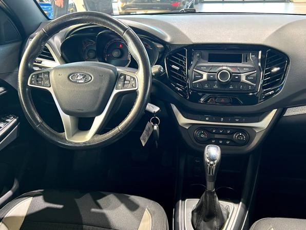 Lada (ВАЗ) Vesta I с пробегом 2020 года, цена 1 330 000 рублей, 60100 км, универсал, Автокод Объявления