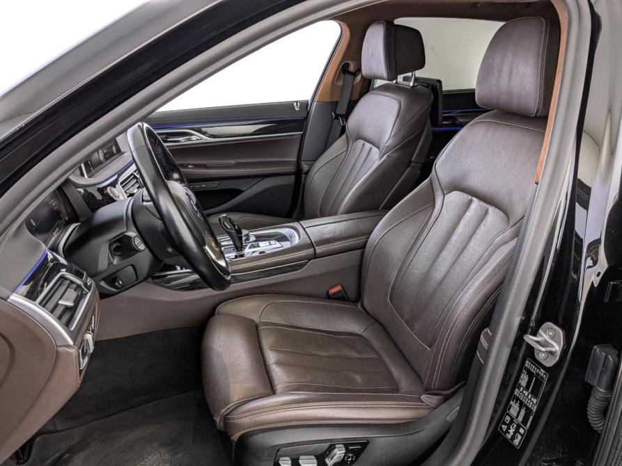 BMW 7 серии VI (G11/G12) Рестайлинг Москва  - изображение 20