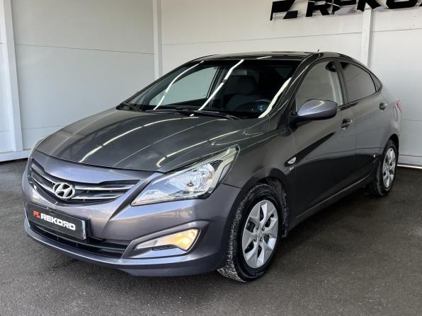 Hyundai Solaris I Рестайлинг с пробегом 2015 года, цена 899 000 рублей, 140554 км, седан, Автокод Объявления