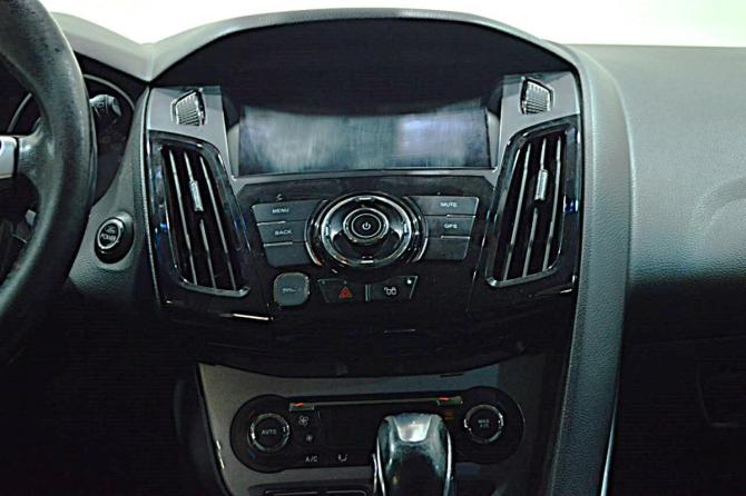 Ford Focus III с пробегом 2012 года, цена 599 000 рублей, 329000 км, универсал, Автокод Объявления