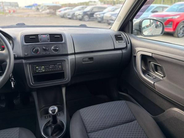 Skoda Fabia II Рестайлинг с пробегом 2011 года, цена 375 000 рублей, 286701 км, хэтчбек, Автокод Объявления