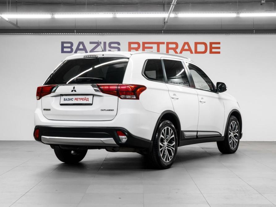 Mitsubishi Outlander III Рестайлинг 2 Тюмень  - изображение 6