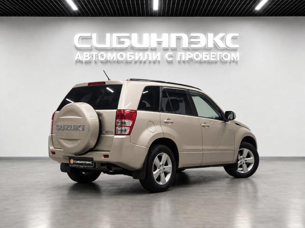 Suzuki Grand Vitara II Рестайлинг с пробегом 2011 года, цена 1 399 000 рублей, 133000 км, внедорожник, Автокод Объявления