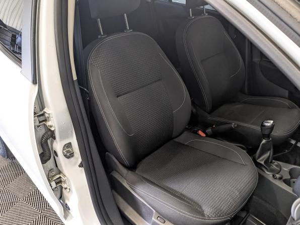 Renault Logan II Рестайлинг с пробегом 2022 года, цена 1 175 000 рублей, 78188 км, седан, Автокод Объявления