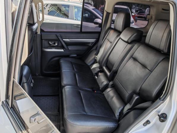 Mitsubishi Pajero IV Рестайлинг 2 с пробегом 2015 года, цена 2 290 000 рублей, 173185 км, внедорожник, Автокод Объявления