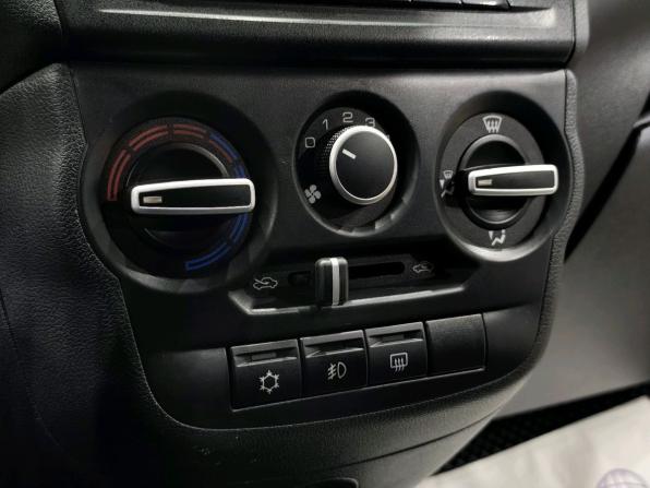 Lada (ВАЗ) Granta I Рестайлинг с пробегом 2022 года, цена 750 000 рублей, 52650 км, седан, Автокод Объявления