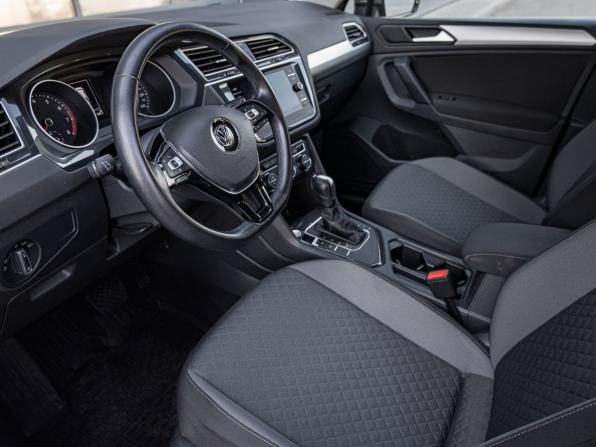 Volkswagen Tiguan II с пробегом 2020 года, цена 2 799 400 рублей, 23000 км, внедорожник, Автокод Объявления