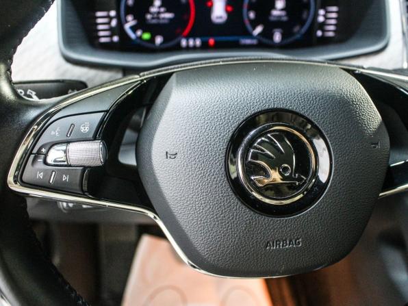 Skoda Kodiaq I Рестайлинг с пробегом 2022 года, цена 4 100 000 рублей, 51943 км, внедорожник, Автокод Объявления