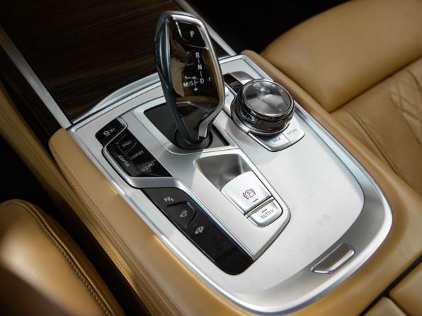 BMW 7 серии VI (G11/G12) Рестайлинг с пробегом 2020 года, цена 6 850 000 рублей, 89766 км, седан, Автокод Объявления