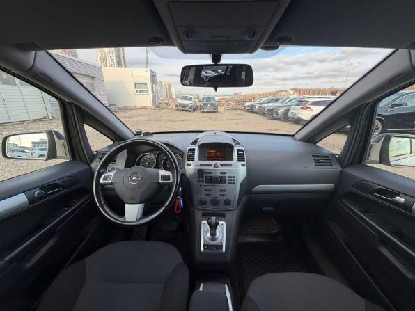 Opel Zafira B Рестайлинг с пробегом 2010 года, цена 655 000 рублей, 155233 км, компактвэн, Автокод Объявления