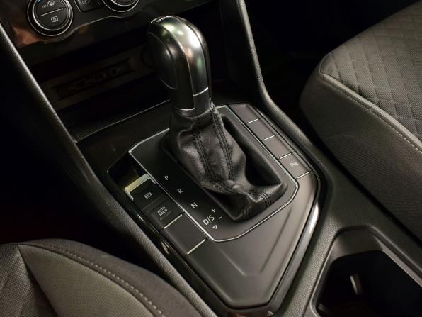 Volkswagen Tiguan II с пробегом 2019 года, цена 2 375 995 рублей, 62471 км, внедорожник, Автокод Объявления