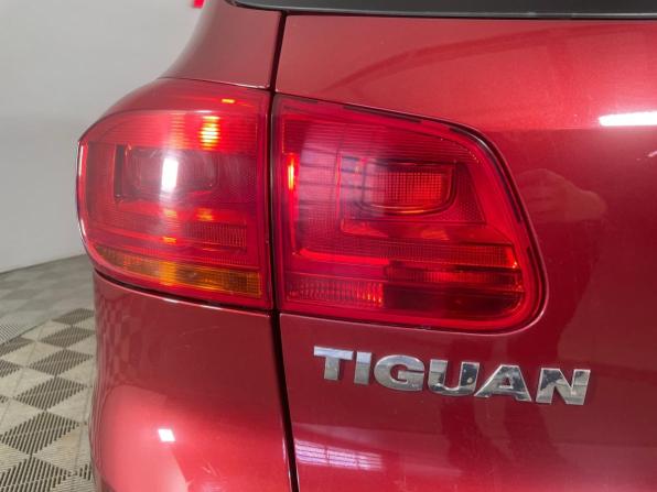 Volkswagen Tiguan I Рестайлинг с пробегом 2015 года, цена 1 726 000 рублей, 127240 км, внедорожник, Автокод Объявления