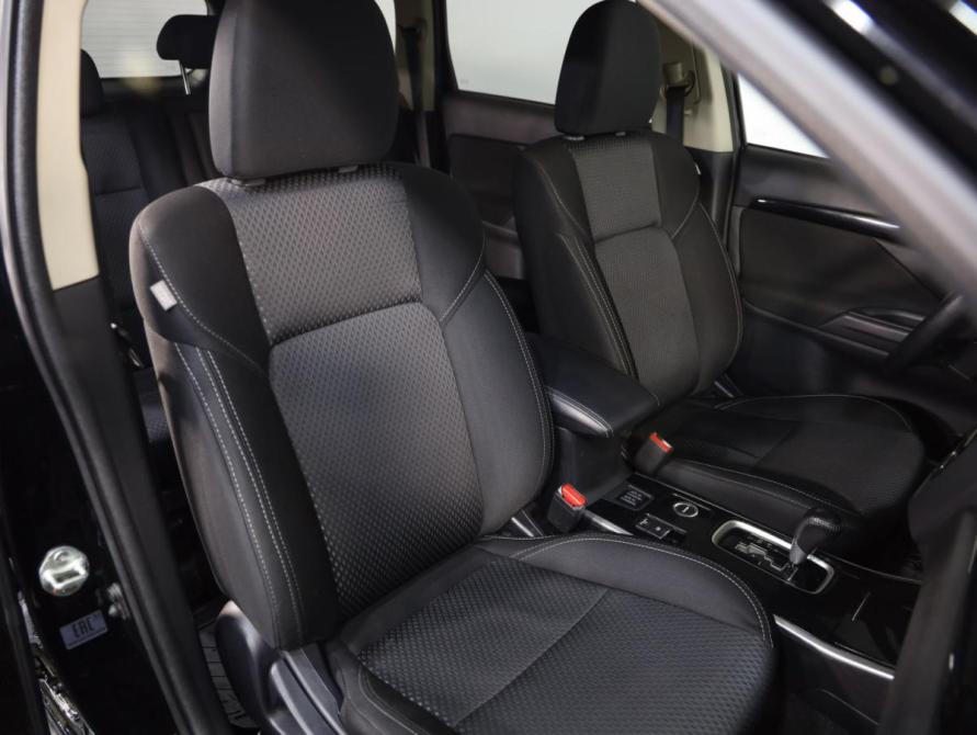 Mitsubishi Outlander III Рестайлинг 3 Санкт-Петербург  - изображение 24