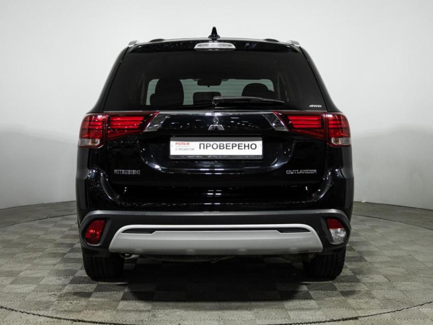 Mitsubishi Outlander III Рестайлинг 3 Санкт-Петербург  - изображение 6