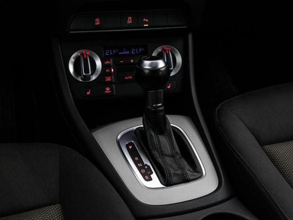 Audi Q3 I (8U) с пробегом 2012 года, цена 1 399 000 рублей, 190663 км, внедорожник, Автокод Объявления