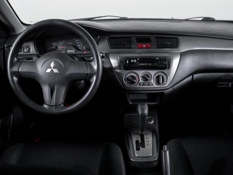 Mitsubishi Lancer IX Рестайлинг Москва  - изображение 11
