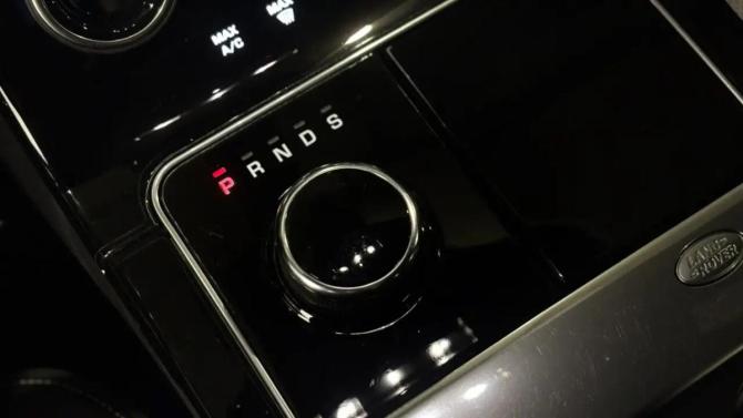 Land Rover Range Rover Velar I с пробегом 2019 года, цена 3 900 000 рублей, 89129 км, внедорожник, Автокод Объявления