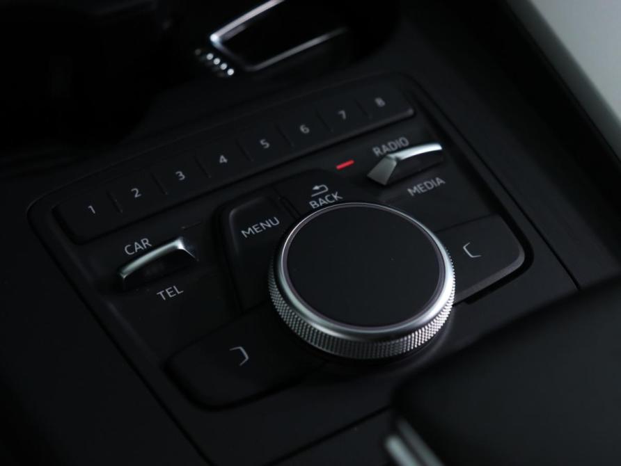 Audi A4 V (B9) Санкт-Петербург  - изображение 4