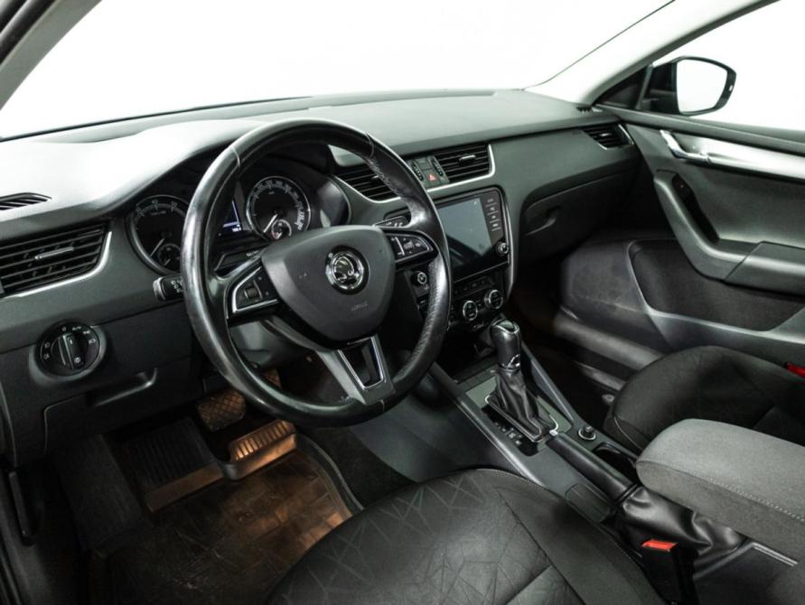 Skoda Octavia III (A7) Рестайлинг Санкт-Петербург  - изображение 11