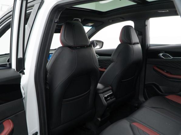 Geely Coolray I Рестайлинг с пробегом 2024 года, цена 2 293 444 рубля, 25465 км, внедорожник, Автокод Объявления