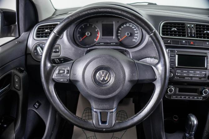 Volkswagen Polo V с пробегом 2014 года, цена 1 049 000 рублей, 155030 км, седан, Автокод Объявления