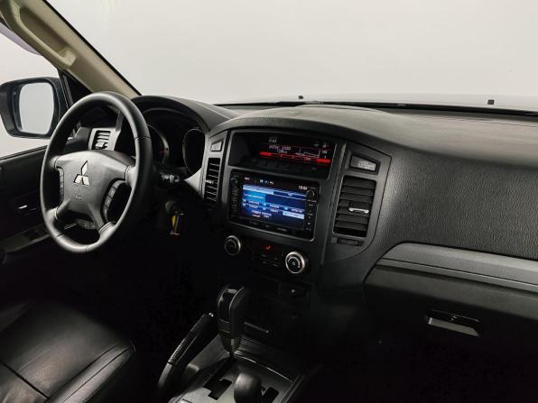 Mitsubishi Pajero IV Рестайлинг 1 с пробегом 2014 года, цена 2 449 000 рублей, 197999 км, внедорожник, Автокод Объявления