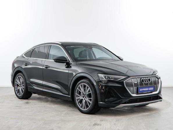 Audi e-tron Sportback I с пробегом 2020 года, цена 3 997 434 рубля, 114430 км, внедорожник, Автокод Объявления