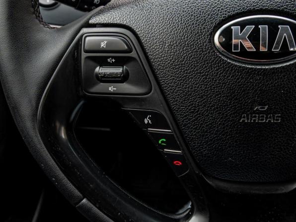 Kia Ceed II Рестайлинг с пробегом 2018 года, цена 1 410 000 рублей, 140287 км, хэтчбек, Автокод Объявления