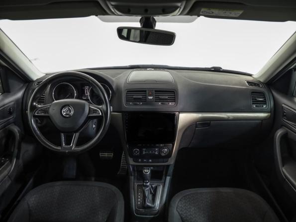 Skoda Yeti I Рестайлинг с пробегом 2016 года, цена 999 000 рублей, 168678 км, внедорожник, Автокод Объявления
