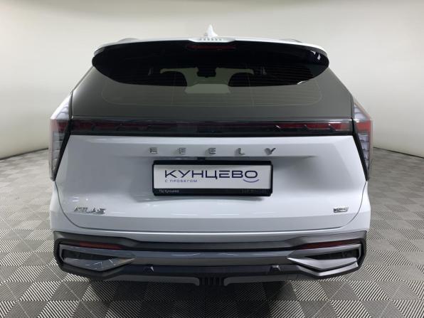 Geely Atlas II с пробегом 2024 года, цена 2 989 000 рублей, 29322 км, внедорожник, Автокод Объявления