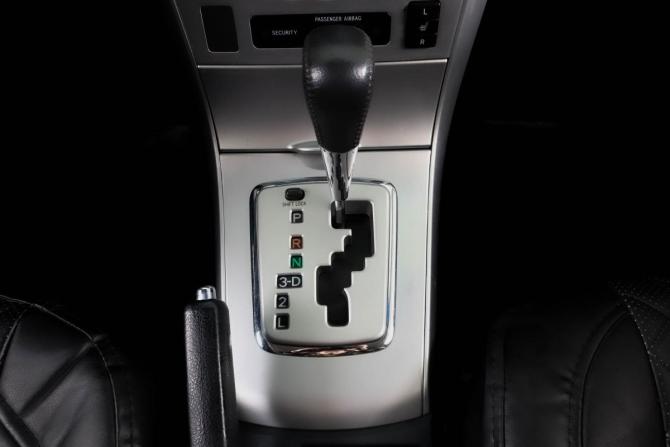 Toyota Corolla X (E140 E150) Рестайлинг с пробегом 2012 года, цена 1 279 000 рублей, 217500 км, седан, Автокод Объявления