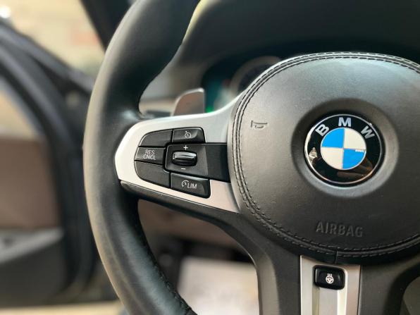 BMW 5 серии VII (G30/G31/G38) с пробегом 2018 года, цена 4 200 000 рублей, 110152 км, седан, Автокод Объявления