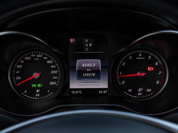Mercedes-Benz C-Класс IV (W205) с пробегом 2018 года, цена 2 649 000 рублей, 129278 км, седан, Автокод Объявления