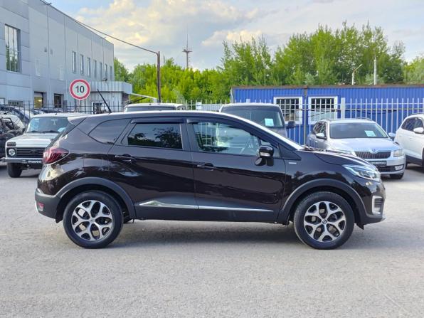 Renault Kaptur I с пробегом 2018 года, цена 1 364 000 рублей, 202000 км, внедорожник, Автокод Объявления
