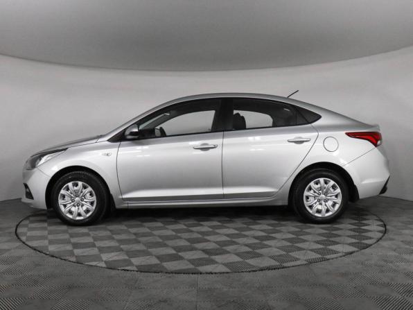 Hyundai Solaris II с пробегом 2017 года, цена 1 050 000 рублей, 192000 км, седан, Автокод Объявления