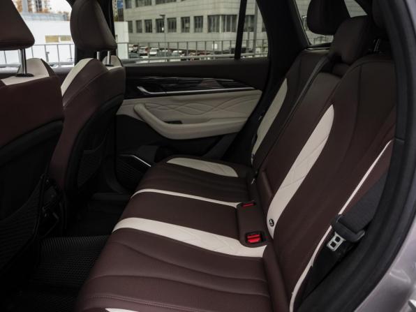 Geely Monjaro I с пробегом 2024 года, цена 3 429 000 рублей, 41800 км, внедорожник, Автокод Объявления