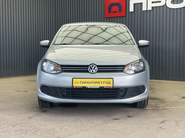 Volkswagen Polo V Рестайлинг с пробегом 2015 года, цена 977 000 рублей, 111947 км, седан, Автокод Объявления