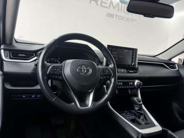 Toyota RAV4 V (XA50) с пробегом 2022 года, цена 3 899 000 рублей, 38900 км, внедорожник, Автокод Объявления