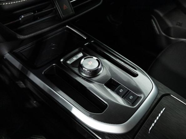 Haval Jolion I Рестайлинг с пробегом 2024 года, цена 2 100 000 рублей, 14290 км, внедорожник, Автокод Объявления