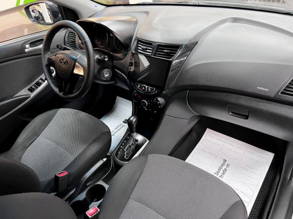 Hyundai Solaris I с пробегом 2013 года, цена 750 000 рублей, 192937 км, седан, Автокод Объявления