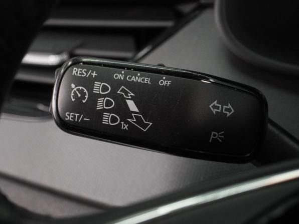 Skoda Rapid II с пробегом 2022 года, цена 1 633 000 рублей, 89789 км, лифтбек, Автокод Объявления