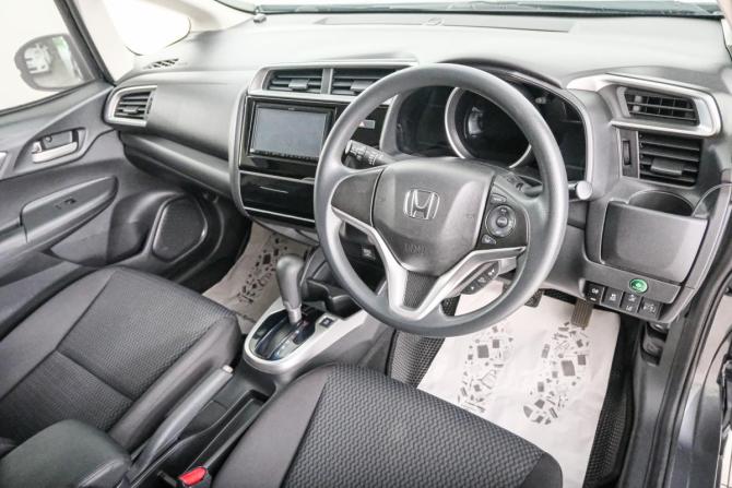 Honda Fit III Рестайлинг с пробегом 2019 года, цена 1 349 000 рублей, 127000 км, хэтчбек, Автокод Объявления