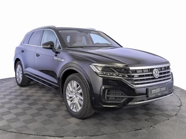 Volkswagen Touareg III с пробегом 2018 года, цена 4 950 000 рублей, 82468 км, внедорожник, Автокод Объявления