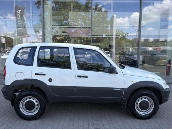 Chevrolet Niva I Рестайлинг с пробегом 2014 года, цена 453 000 рублей, 177794 км, внедорожник, Автокод Объявления