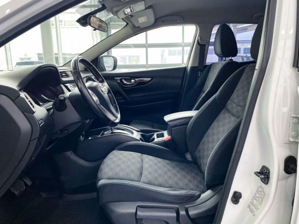 Nissan Qashqai II с пробегом 2016 года, цена 1 633 000 рублей, 137121 км, внедорожник, Автокод Объявления