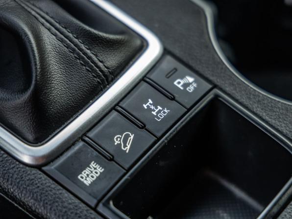 Kia Sportage IV Рестайлинг с пробегом 2019 года, цена 2 298 000 рублей, 104251 км, внедорожник, Автокод Объявления