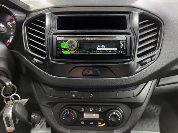 Lada (ВАЗ) Vesta I с пробегом 2019 года, цена 705 000 рублей, 108823 км, седан, Автокод Объявления